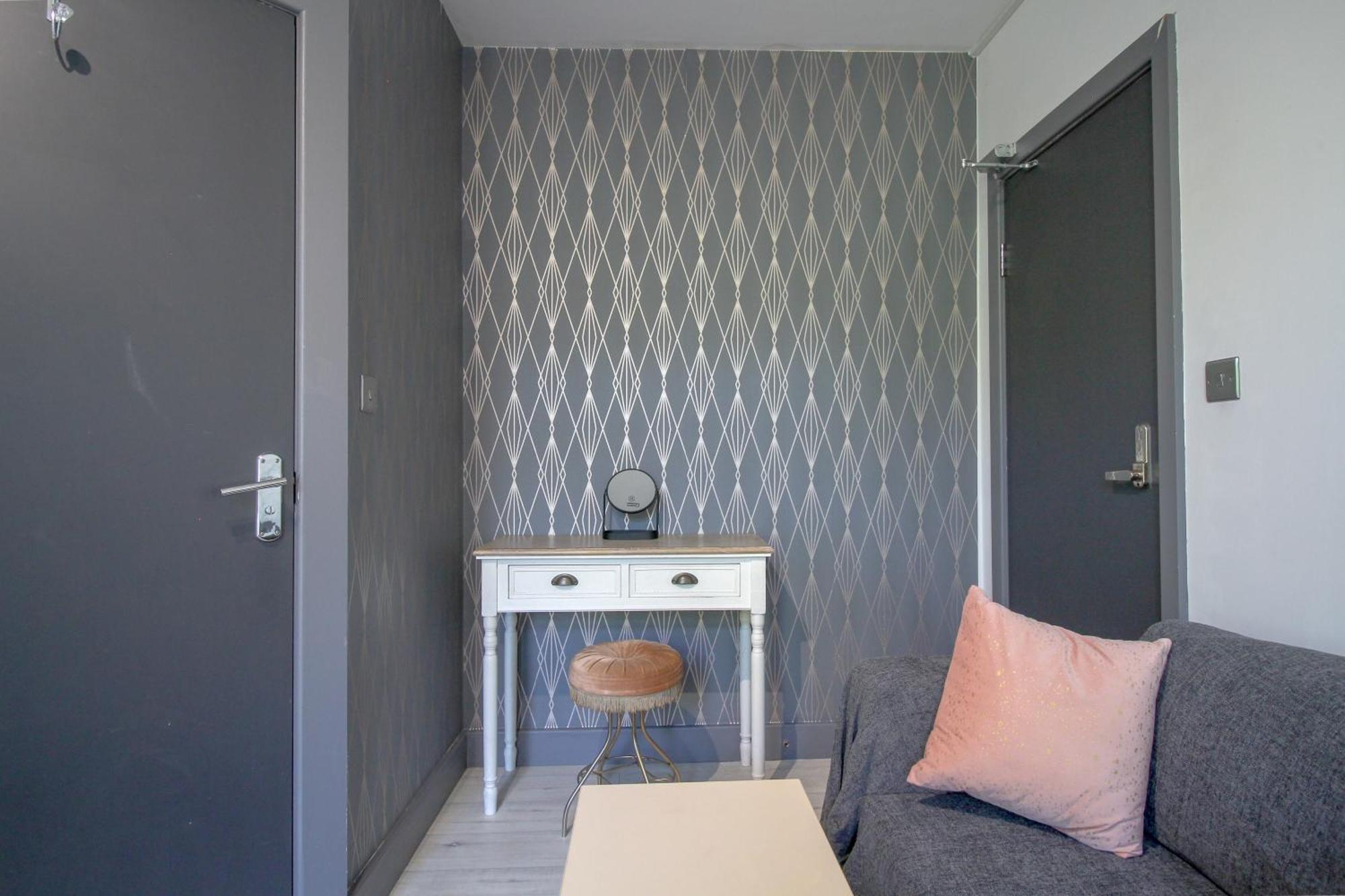 Double Modern Studio London Apartment Екстериор снимка